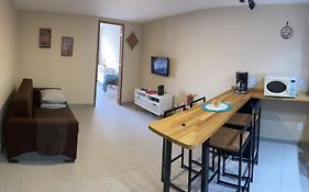 Apartamento Copacabana, Vista para o mar e com garagem, não cabe carros grandes