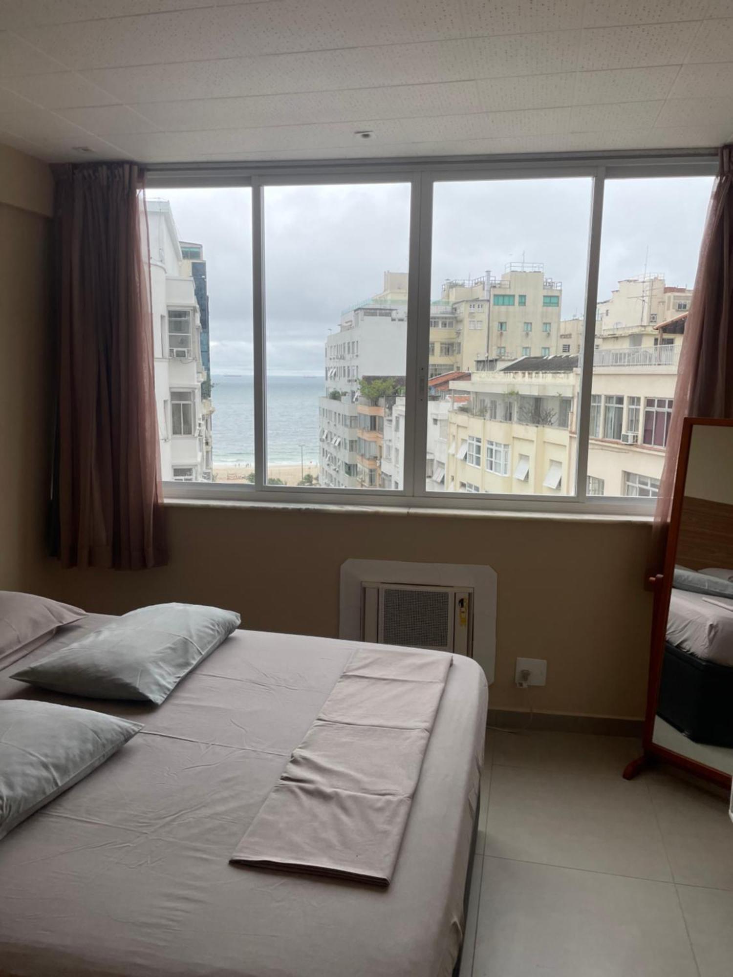 Apartamento Copacabana, Vista para o mar e com garagem, não cabe carros grandes Rio de Janeiro Exterior foto
