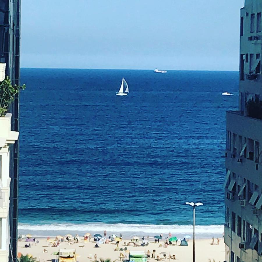Apartamento Copacabana, Vista para o mar e com garagem, não cabe carros grandes Rio de Janeiro Exterior foto